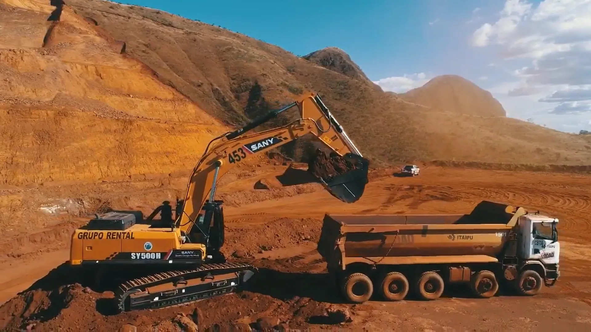 A working SANY large excavator